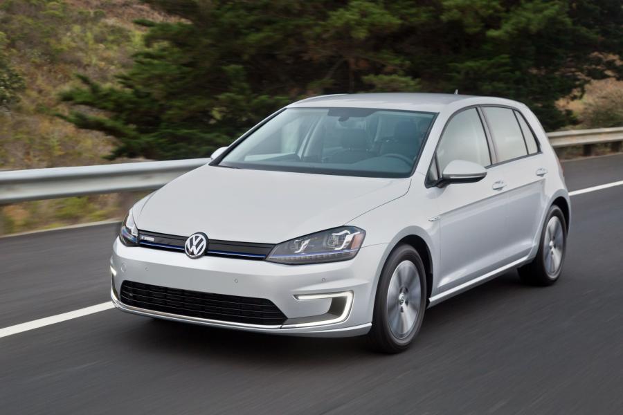  Volkswagen e-Golf 2015 года  (US) (фото 16 из 19)